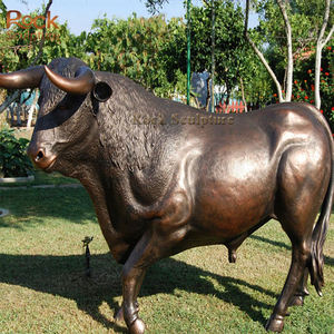 Scultura di Toro Grande in Metallo Ottone Personalizzata per Esterni, Statua di Toro di Wall Street a Grandezza Naturale in Bronzo, Decorazione Artigianale - Product Image 5