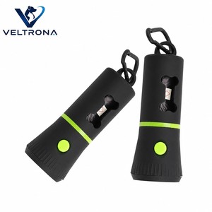 Distributeur de sacs à déjections canines avec lampe torche LED, découpé en forme d'os, mousqueton, pour promenade nocturne, noir mat, vert lime - Product Image 1