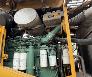 Chargeur frontal VOLVO L150E d'occasion en bon état de fonctionnement Marque du moteur FPT - Product Image 4