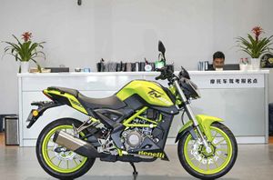 <span class=keywords><strong>Benelli</strong></span> TNT25 (Piccolo Drago Giallo) - Monocilindrico 250cc, Ideale per Pendolarismo Urbano e Nuovi Piloti - Product Image 5