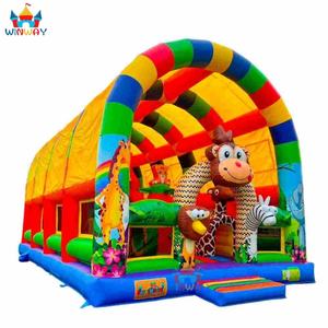 Nouveau design de parcours d'obstacles gonflable semi-fermé pour adultes, jeux de plein air, sauteurs, matériau PVC, installation facile, 10X5X5M - Product Image 4