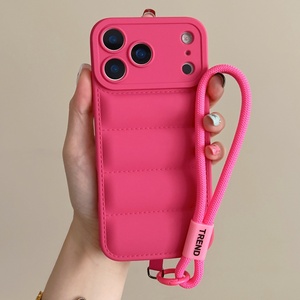Funda de silicona con correa de muñeca y diseño de chaqueta acolchada para <span class=keywords><strong>iPhone</strong></span> 17 16 15 14 <span class=keywords><strong>13</strong></span> 12 11 Pro Max XR XS X 7 8 Plus, cubierta suave con protección de cámara - Product Image 2