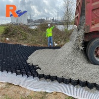 Géocell en nid d'abeille en HDPE noir durable et anticorrosion pour les travaux de fondation de terminaux portuaires, de brise-lames et de travaux côtiers marins
