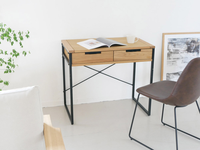 Bureau d'ordinateur moderne, mobilier de bureau, pour la maison