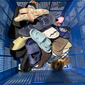 Chaussures d'occasion en gros d'usine S17 – Sandales d'été universelles, chaussures en balles usagées, pantoufles d'occasion pour hommes et femmes, chaussures en EVA - Product Image 5