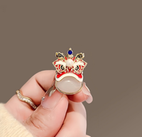 Broche créative Danse du Lion en alliage de zinc, épingle de revers, décoration de vêtement, cadeau promotionnel