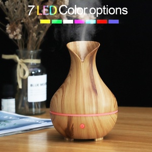 Biểu Tượng Tùy Chỉnh Bình Thiết Kế Hương Liệu Độ Ẩm 140Ml Hạt Gỗ Siêu Âm Khuếch Tán Hương Thơm Với Ánh Sáng Ban Đêm - Product Image 4