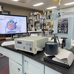 Instrumento de medición constante de cerámica piezoeléctrica El medidor de prueba D33 mide los parámetros de rendimiento del material piezoeléctrico - Product Image 6