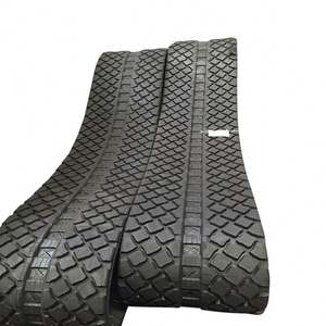 مسار توجيه انزلاقي واسع 1750RT موستانج 13 بوصة ، مسار مطاطي CTL على العشب x 86x54 - Product Image 2