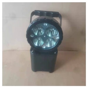 Projecteur antidéflagrant Sw2401 avec batterie 6.6Ah Nema 4X pour le camping, la patrouille des grottes et le travail - Product Image 3