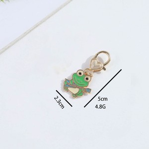 En gros, porte-clés en métal à l'effigie d'animaux de dessin animé mignons, pendentif de clé <span class=keywords><strong>grenouille</strong></span> tendance, pendentif de sac bouton homard 'Love' - Product Image 4