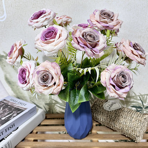 Promise Wedding Series Factory Wholesale 7-Head Diamond Roses artificielles Arrangements floraux pour décor de lieu - Product Image 4