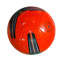 Pabrik ukuran grosir 5 permainan luar ruangan bahan PVC mesin jahit kustom cetak sepak bola