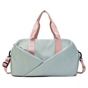 Bolsa de viaje deportiva de tela Oxford rosa de 18'' para mujer, de gran capacidad, de alta calidad, con separación para ropa seca y mojada, para gimnasio, yoga y deporte, de fábrica BSCI, OEM. - Product Image 6
