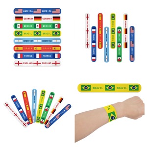 צמידי סנאפ 2026 ארצות הברית-קנדה-מקסיקו כדורגל למוצרים צמידי סנאפ לילדים צמידי יד דגל לאומי פריטי חגיגה - Product Image 2