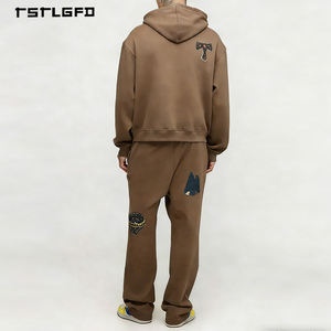 Conjunto Deportivo de Lujo para Hombre, Sudadera con Parche de Chenilla 3D y Pantalones Deportivos, Tejido de Doble Cepillado con Certificación Oeko-Tex, 2 Piezas - Product Image 4