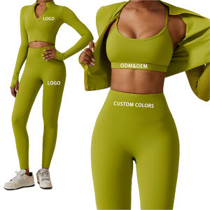 Conjunto de Yoga de Tres Piezas para Mujer, Color Verde Oliva Premium, Chaqueta con Cierre y Manga Larga, Sujetador Deportivo, Leggings de Cintura Alta con Estampado Frontal de Secado Rápido - Product Image 1