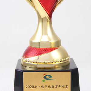Trofeo de Metal Grande al por Mayor con Diseño de Flor sin Tapa y con Cinta Roja, Premios de Trofeo de Metal Grandes - Product Image 3