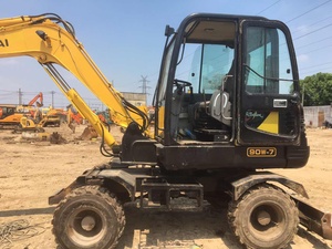 Meilleure Offre 2026 : Excavatrice sur Pneus d'Occasion 9 Tonnes Hyundai R90W-7, Pelle Mobile Haute Vitesse Prête à l'Expédition pour Projets Municipaux - Product Image 3