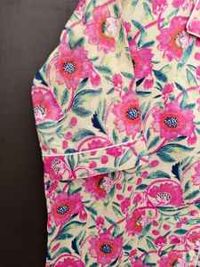 Conjunto de Pijama Elegante Tejido a Mano para Primavera/Verano, Transpirable, de Algodón Estampado con Bloques Indios, Estilo Personalizado para Mujer y Hombre, Novia - Product Image 3