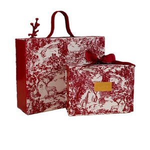 New fashion accept customized wedding bridesmaid gift with ribbon packing gift boxes