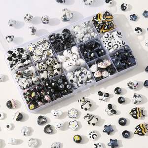 แก้วคริสตัลทำมือแบบ DIY เซรามิกสามมิติมีรูปร่างพิเศษลูกปัดหลวมเครื่องประดับสไตล์หวานสดสำหรับสร้อยข้อมือ - Product Image 1