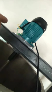 Tanque de mezcla con agitador para productos químicos, cosméticos y procesamiento de alimentos. Tanque agitador industrial con agitador. - Product Image 3