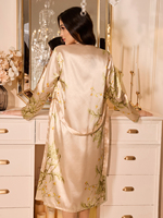 Setelan Loungewear Dua Potong Gaun Tidur dan Cardigan Wanita Mewah dengan Desain Cetak, Lembut dan Nyaman