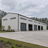 Atelier industriel à structure en acier à travée libre, panneaux composites isolés, entrepôt métallique conforme CE, bâtiment de stockage