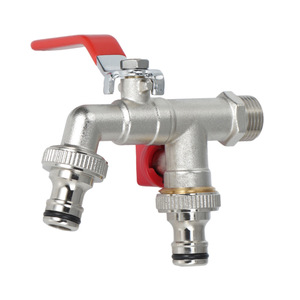 Robinet d'extérieur fileté, un entrée, deux sorties, durable, connecteur d'eau de jardin avec double sortie pour usage en cour et en jardin - Product Image 4