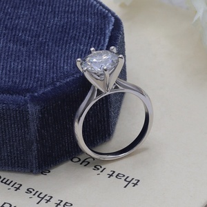 Anello Solitario in <span class=keywords><strong>Argento</strong></span> Sterling 925 con Moissanite Rotonda Grigia da 3 Carati 9mm, Certificato GRA, per Fidanzamento e Uso Quotidiano - Product Image 2
