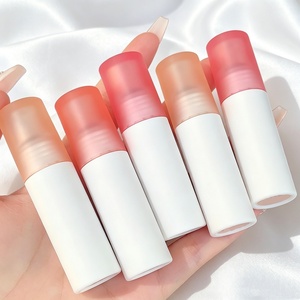 Vente en gros de rouge à lèvres hydratant mat velouté pour les lèvres et les <span class=keywords><strong>joues</strong></span>, soin blanchissant, longue tenue, haute pigmentation, pour femmes - Product Image 6