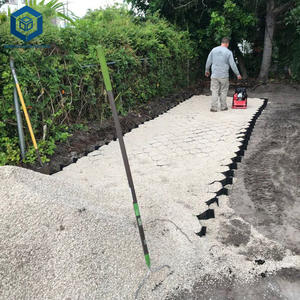 แผ่นตาข่ายพลาสติกแบบรังผึ้งสำหรับป้องกันการลาดชัน ระบายน้ำ ราคาประหยัด สำหรับโครงการถนนในจอร์แดน - Product Image 3