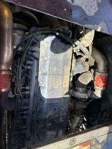 2021 עגורן נייד 60 טון נגד משקל צילינדר הידראולי משמש מנוע משאבת מנוע ליבה - Product Image 6