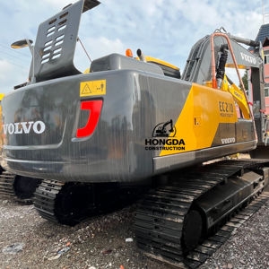 Excavatrice Volvo EC210 d'occasion de 21 tonnes à vendre Série 210 Engins de terrassement Capacité du godet de 3m Noyau de moteur Volvo Penta équipé - Product Image 1