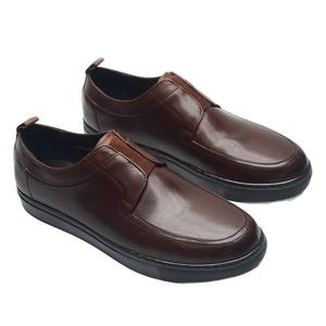 Zapatos Oxford de Nueva Tendencia - Zapatos de Cuero para Hombre - Negros, Ideales para Bodas, Fiestas, Oficina, Zapatos de Vestir Casuales y Oxfords - Product Image 4