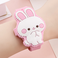 Montres-bracelets à bas prix avec logo personnalisé Super Cute Kids Watch LCD Digital Rabbit Cartoon Pattern