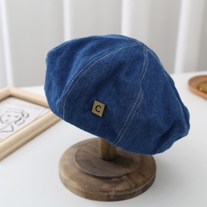 หมวกเบเร่ต์แฟชั่นเกาหลีอเนกประสงค์ ทรงหน้าเรียว สไตล์เน็ตไอดอล หมวกจิตรกร หมวกเบเร่ต์ยีนส์สไตล์ญี่ปุ่นย้อนยุค - Product Image 6