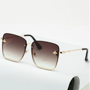 Nueva geometría Little Bee <span class=keywords><strong>gafas</strong></span> de sol mujeres coloridas <span class=keywords><strong>gafas</strong></span> de sol cuadradas de moda sin montura <span class=keywords><strong>gafas</strong></span> de sol de Metal sin marco 2025 - Product Image 6