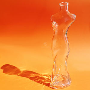 Botella de licor con forma de dama hermosa de 375ml Botella de diseño especial Fábrica de China - Product Image 5