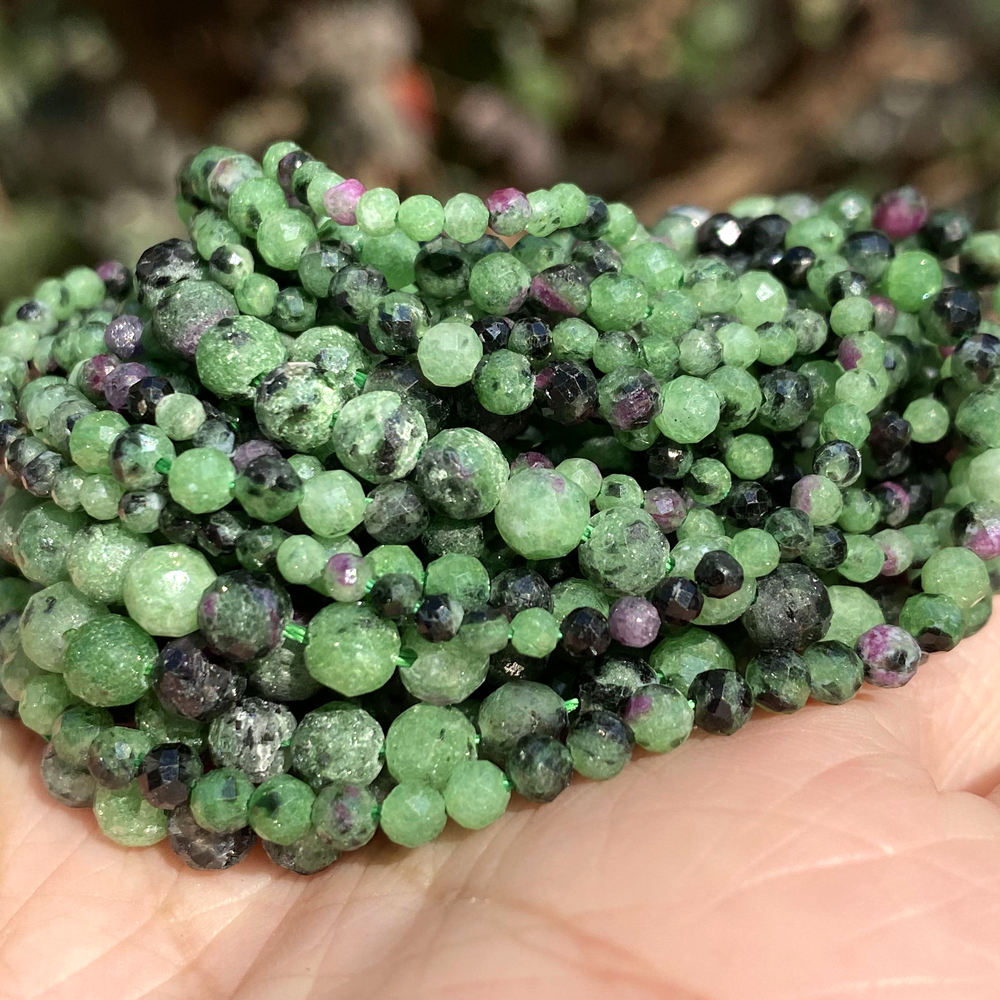 รูบี้ส์ กรีน