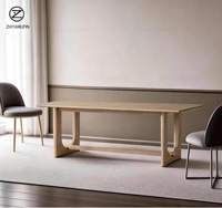 Table à manger en bois massif Wabi Sabi, bureau de conférence moderne et organique, longue planche de chêne de luxe pour projet de designer