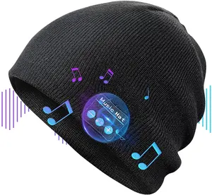 2022 الإمالة الصين الجملة قابل للغسل السفر اللاسلكية قبعة الذكية قبعة يدوي سماعة رأس لسماع الموسيقى المتكلم ل في الهواء الطلق
