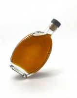 Bouteille de spiritueux, de vin ou de vodka en verre transparent carré moderne de qualité supérieure, capacité personnalisable, avec gravure mate givrée et gravure à l'acide
