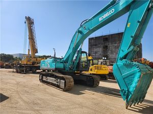Excavadora de minería Kobelco japonesa usada de 35 toneladas, peso operativo de 35 toneladas, bomba de engranajes Isuzu, accesorios instalables, precio barato - Product Image 4