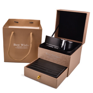 2020-High-End Confezione regalo <span class=keywords><strong>Cintura</strong></span> + Raccoglitore Per Il Papà <span class=keywords><strong>E</strong></span> Il Fidanzato di Affari Degli Uomini del Regalo Set - Product Image 1