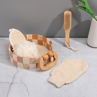 Ensemble d'accessoires de bain promotionnel de 6 pièces, boîte en bois en forme de cœur avec éponge en sisal/peigne pour le spa ou la décoration de la maison, ensemble cadeau de bain
