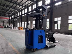 Çift makas ulaşmak kamyon 1600kg elektrikli istifleyici 3m 4M 5M 6M 10M kaldırma yüksekliği depo lojistik için istifleyici üzerinde standı - Product Image 2