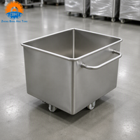 Chariot de transfert de viande en acier inoxydable SS304 résistant à la corrosion, capacité 200L, avec roues en nylon résistantes à l'usure pour la manutention des têtes et des sabots, destiné aux abattoirs et l'industrie alimentaire.