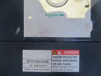 Variateur de fréquence ATV312HU55S6 5,5 kW 7,5 CV 525-600 VAC 9 A *testé* Altivar
